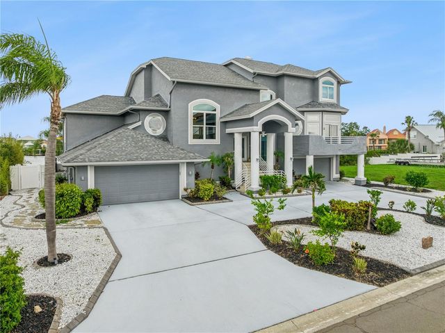 807 CHIPAWAY DRIVE, Apollo Beach, FL 33572