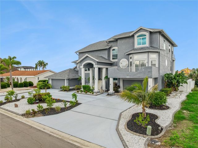 807 CHIPAWAY DRIVE, Apollo Beach, FL 33572