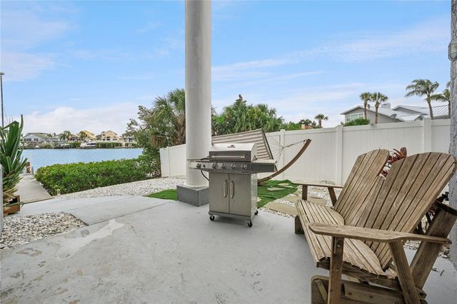 807 CHIPAWAY DRIVE, Apollo Beach, FL 33572