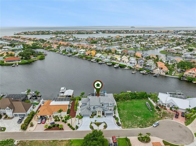 807 CHIPAWAY DRIVE, Apollo Beach, FL 33572