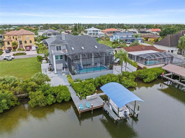 807 CHIPAWAY DRIVE, Apollo Beach, FL 33572