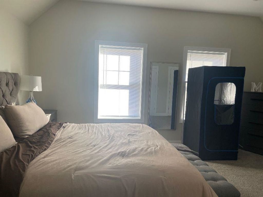 Image 10 of property listing at 28 Campbell Dr Unit B, Hampton, NH 03842