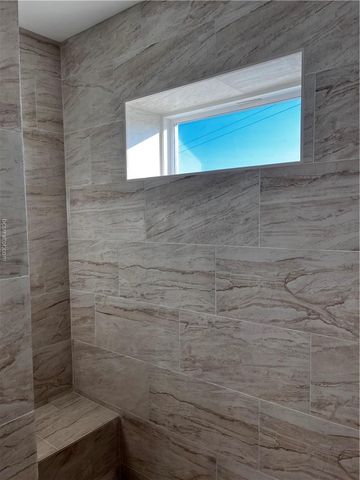 114 Lakeview Drive N, Hilltop Lakes, TX 77871