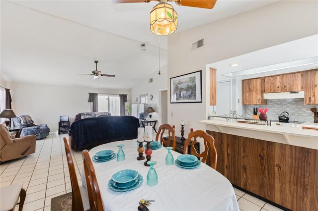 2225 ATRIUM CIRCLE, Orlando, FL 32808