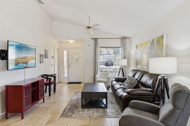 2133 HUNTERS GREENE DRIVE, Lakeland, FL 33810