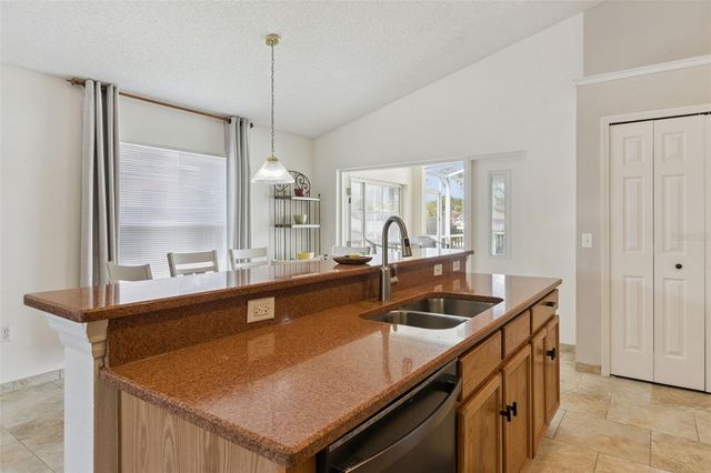 2133 HUNTERS GREENE DRIVE, Lakeland, FL 33810