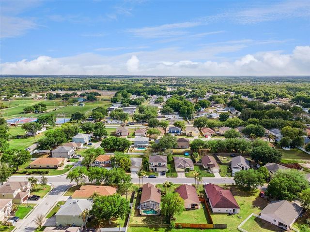 2133 HUNTERS GREENE DRIVE, Lakeland, FL 33810