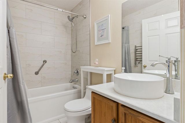 2133 HUNTERS GREENE DRIVE, Lakeland, FL 33810