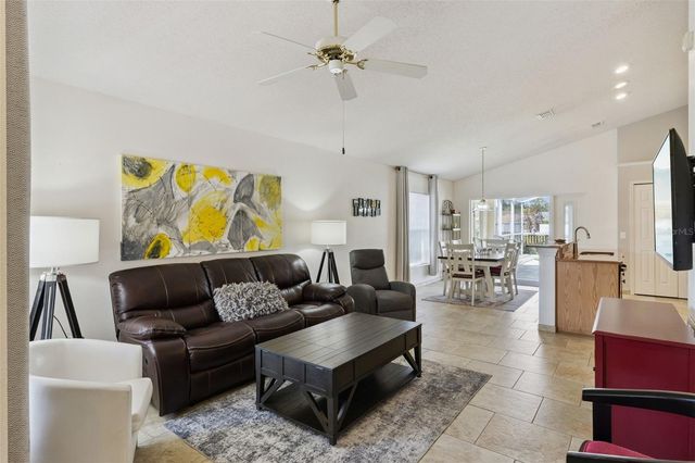 2133 HUNTERS GREENE DRIVE, Lakeland, FL 33810