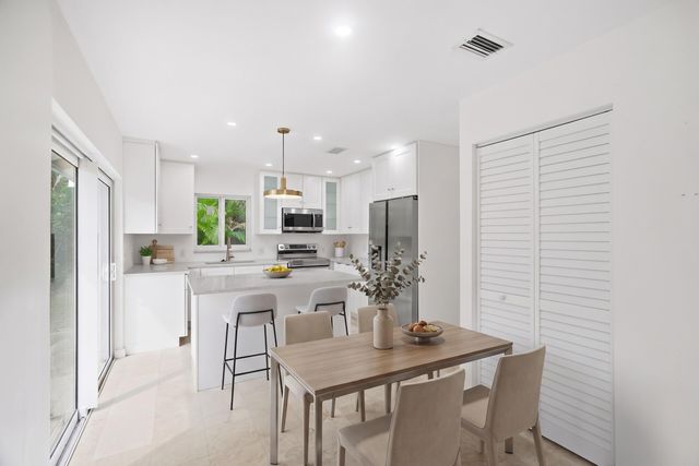 235 NW 3rd Court, Boca Raton, FL 33432