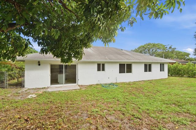 235 NW 3rd Court, Boca Raton, FL 33432