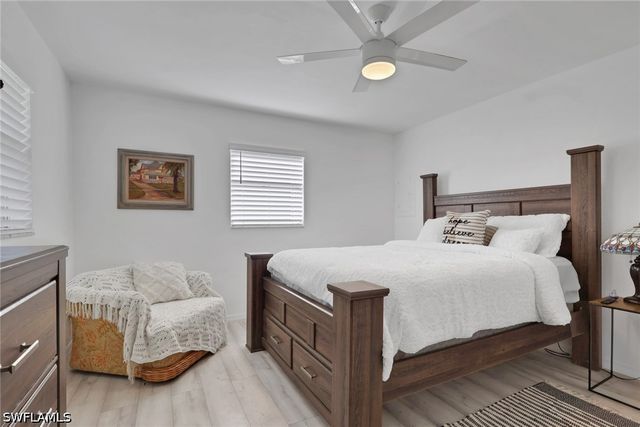 12213 De Moya DR, Fort Myers, FL 33905