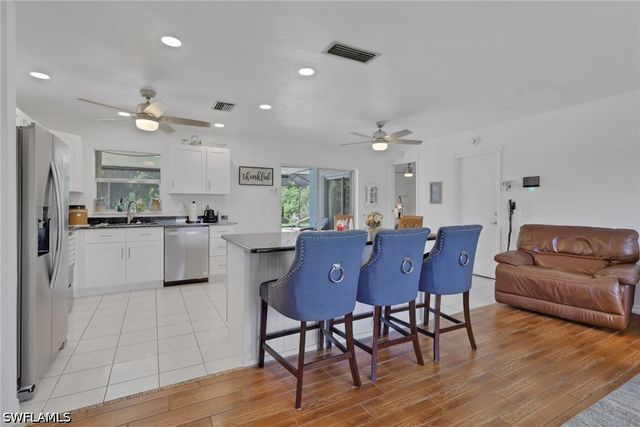 12213 De Moya DR, Fort Myers, FL 33905