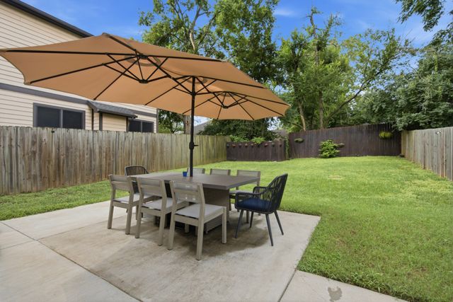 1541A Battlefield Dr, Nashville, TN 37215
