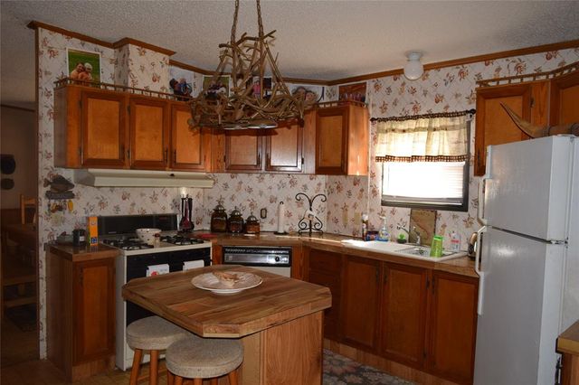 421843 E 1163 Road, Eufaula, OK 74432