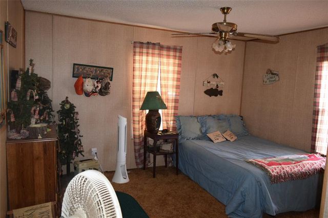 421843 E 1163 Road, Eufaula, OK 74432