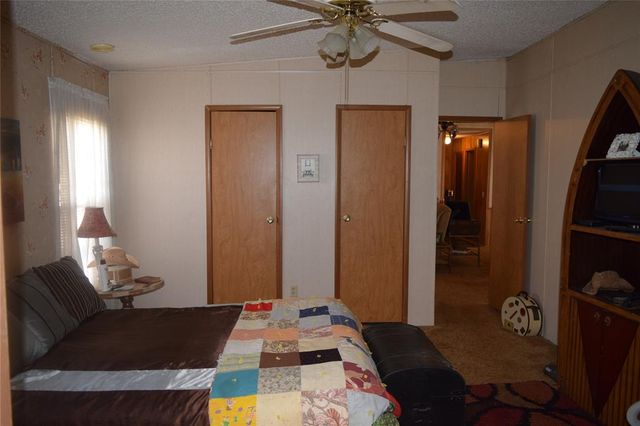 421843 E 1163 Road, Eufaula, OK 74432