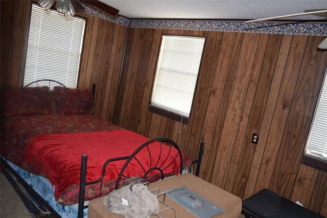 421843 E 1163 Road, Eufaula, OK 74432