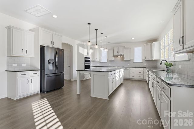 1504 Brooksland Place, Waxhaw, NC 28173