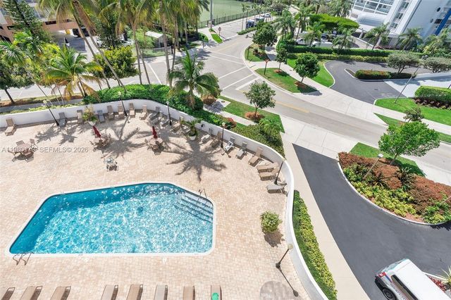 17801 N Bay Rd 607, Sunny Isles Beach, FL 33160