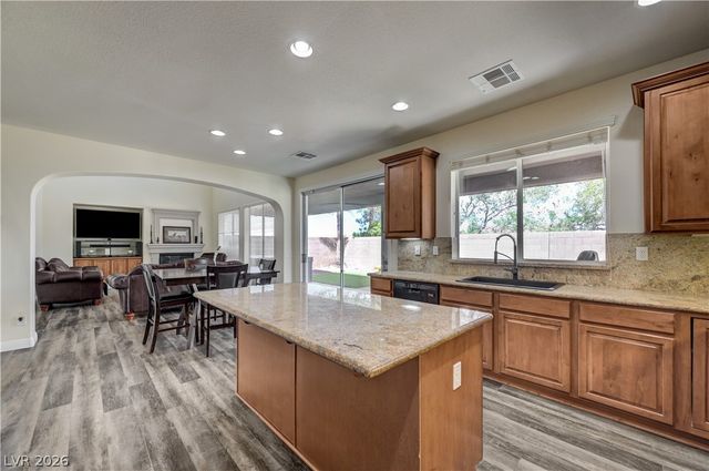640 Blue Crystal Creek Road, Henderson, NV 89002