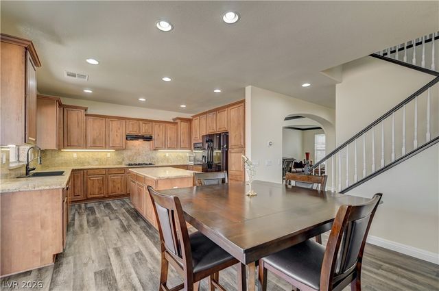 640 Blue Crystal Creek Road, Henderson, NV 89002