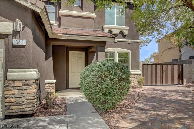 640 Blue Crystal Creek Road, Henderson, NV 89002