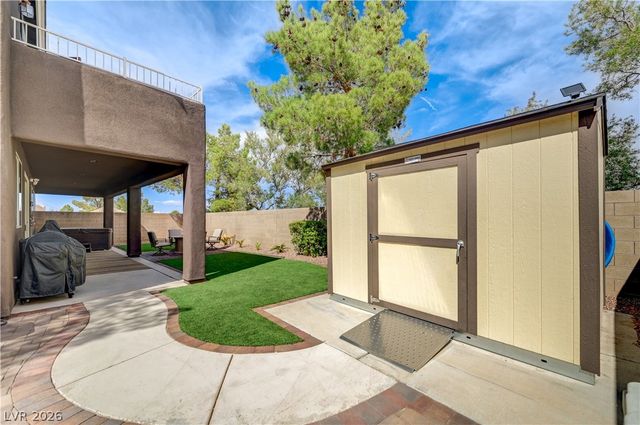 640 Blue Crystal Creek Road, Henderson, NV 89002