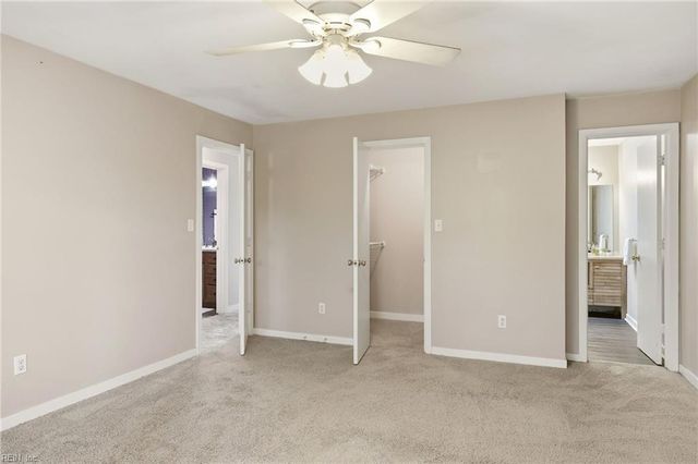 246 Dockside Dr Apt C, Hampton, VA 23669