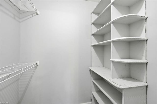 246 Dockside Dr Apt C, Hampton, VA 23669