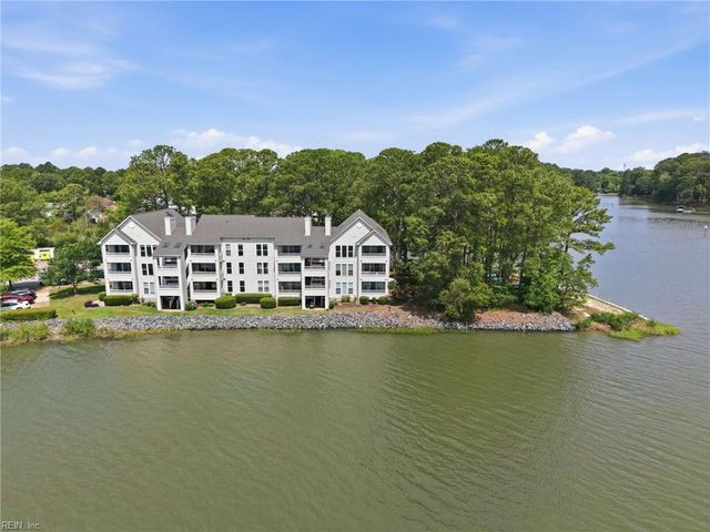 246 Dockside Dr Apt C, Hampton, VA 23669