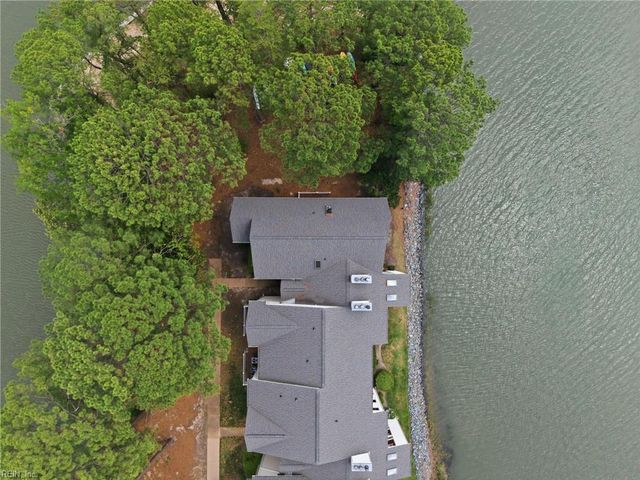 246 Dockside Dr Apt C, Hampton, VA 23669