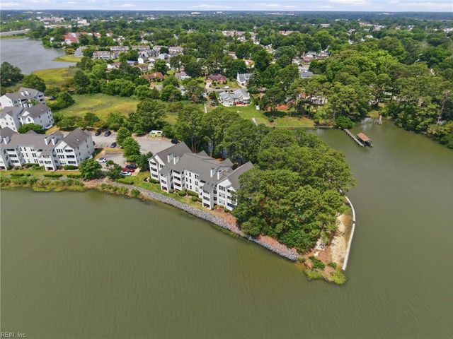246 Dockside Dr Apt C, Hampton, VA 23669
