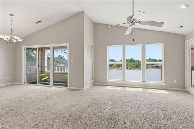246 Dockside Dr Apt C, Hampton, VA 23669