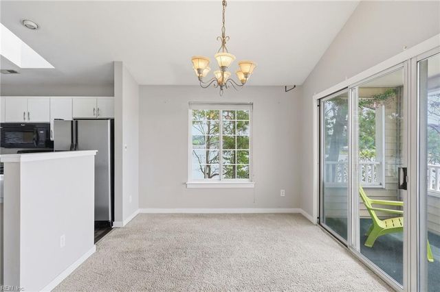 246 Dockside Dr Apt C, Hampton, VA 23669