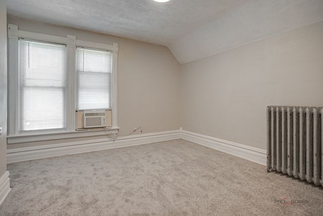 228 S Lincoln Avenue, Waukegan, IL 60085