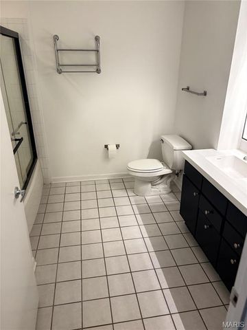 1501 Locust Street 202, St Louis, MO 63103