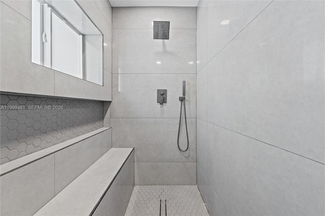 18462 SW 88th Pl, Cutler Bay, FL 33157