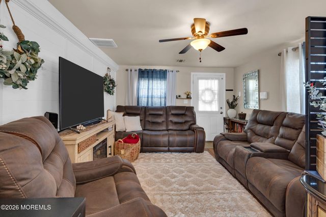 477 Mantoloking Road, Brick, NJ 08723