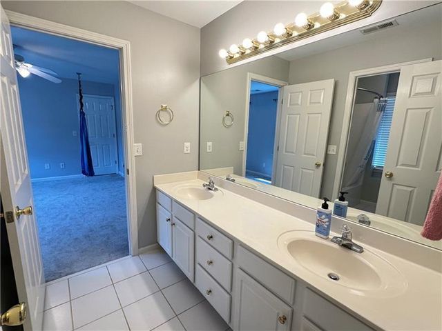 501 Bay Stand Lane, Loganville, GA 30052