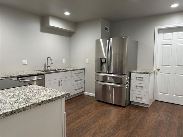 501 Bay Stand Lane, Loganville, GA 30052