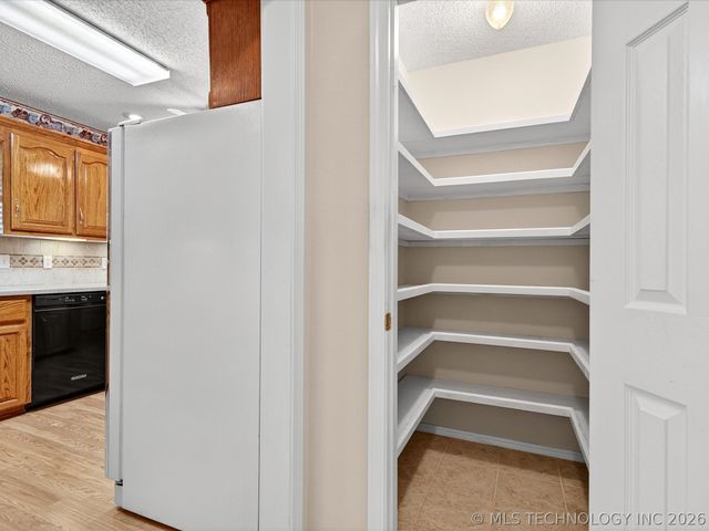 13699 N 3980, Dewey, OK 74029