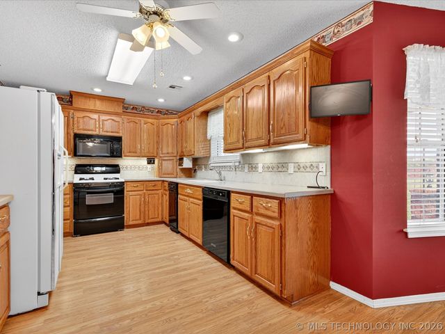 13699 N 3980, Dewey, OK 74029