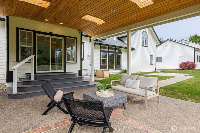 28415 State Route 9 NE NE, Arlington, WA 98223
