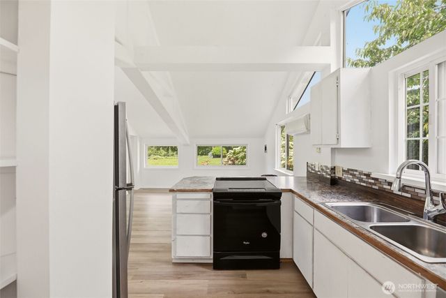 28415 State Route 9 NE NE, Arlington, WA 98223