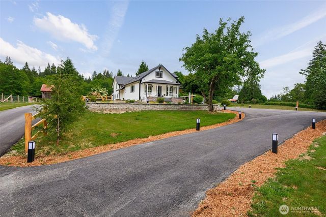 28415 State Route 9 NE NE, Arlington, WA 98223