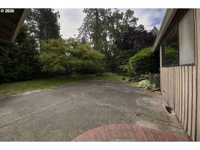 9894 Sw KIMBERLY Dr, Tigard, OR 97224