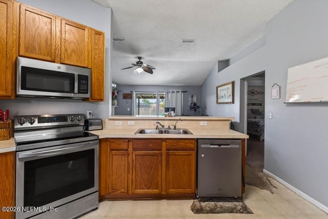 32097 WHITE TAIL Court, Bryceville, FL 32009