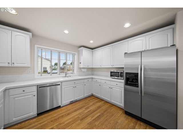 1579 S PEPPERWOOD St, Canby, OR 97013