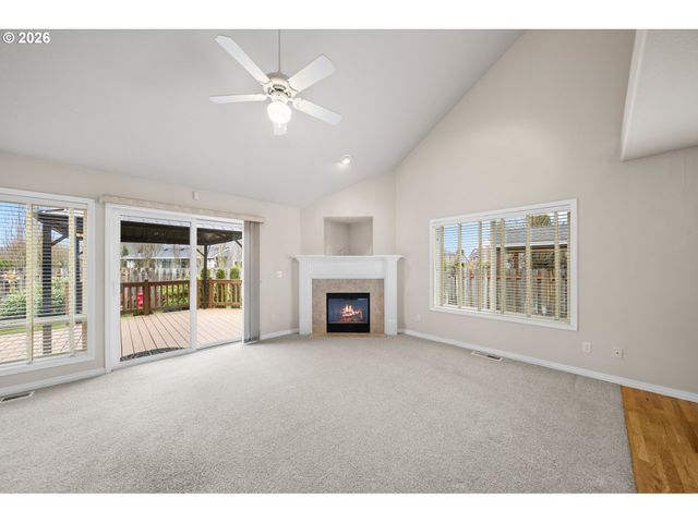 1579 S PEPPERWOOD St, Canby, OR 97013